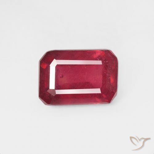 0.84ct Naturel Cramoisi profond Rubis, Taille émeraude, VS