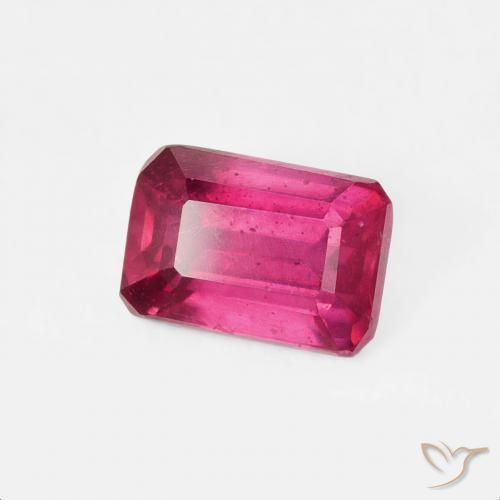 Rubis Rouge léger naturelle Octogone / coupe Émeraude, 0.94 ct, VS