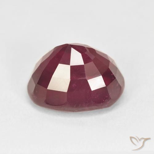 Rubis Rouge foncé naturelle ovale, 8.24 ct, VS