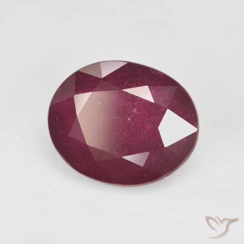 Rubis Rouge foncé naturelle ovale, 6.05 ct, VS