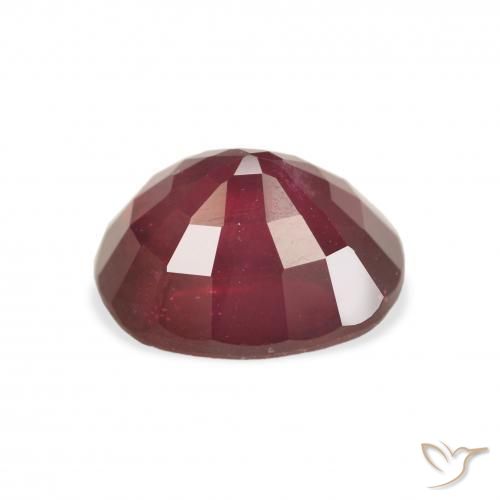 Rubis Rouge foncé naturelle ovale, 4.33 ct, VS