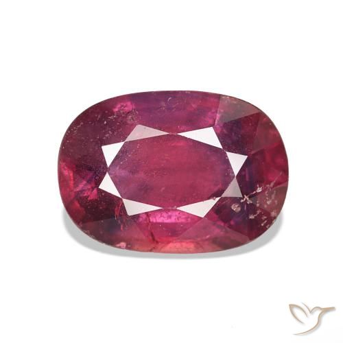 1.37ct Medium Dark-Red Rubis, Coussin, VS-SI