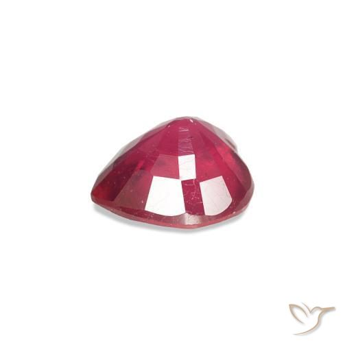 Rubis Rouge sang naturelle Cœur, 0.63 ct, VS