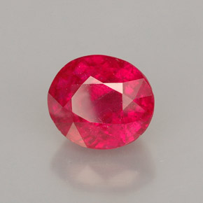 Rubis rouge naturelle coupe ovale, 2,20 ct, SI-I1