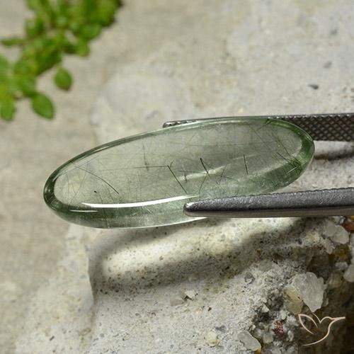 Quartz rutile Vert clair naturelle ovale, 13.24 ct, Transparent
