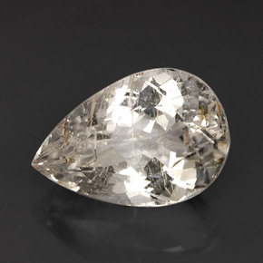 Topaze rutilée jaune naturelle transparent, 28,45 ct, transparent / translucide
