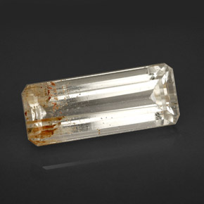 Topaze rutilée jaune naturelle taille émeraude, 7,41 ct, transparent