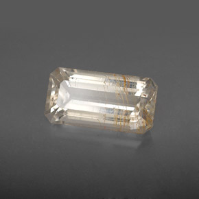 Topaze rutilée jaune naturelle taille émeraude, 3,66 ct, transparent