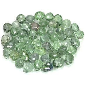 Achetez naturel ct vert saphir gems, briolette, en provenance tanzanie (songea) chez gemselect. en stock, livraison internationale!