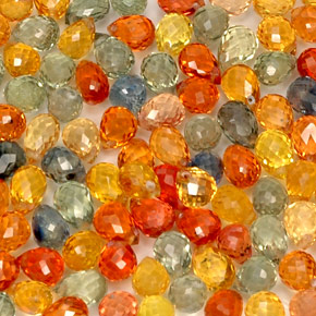 Achetez naturel ct multicolore saphir gems, briolette, en provenance tanzanie (songea) chez gemselect. en stock, livraison internationale!