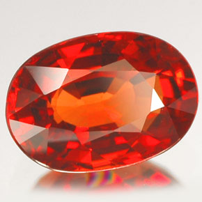 Saphir orange naturelle coupe ovale, 2,00 ct, VVS