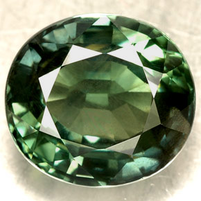 Saphir vert naturelle coupe ovale, 5,04 ct, VVS-VS