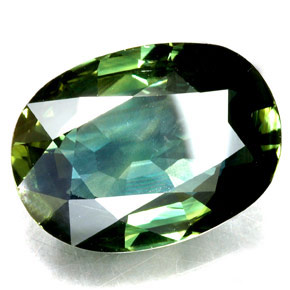 Saphir vert naturelle coupe ovale, 7,18 ct, VS