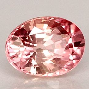 Saphir rose naturelle coupe ovale, 0,50 ct, VVS-VS