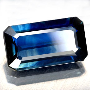 Saphir bleue naturelle taille émeraude, 4,64 ct, VS