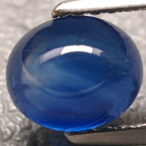 Saphir bleue naturelle transparent, 1,90 ct, transparent / translucide