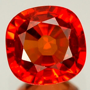 Saphir orange naturelle coupe coussin, 1,25 ct, VVS-VS