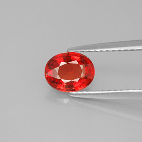 Saphir orange naturelle coupe ovale, 0,99 ct, VVS-VS