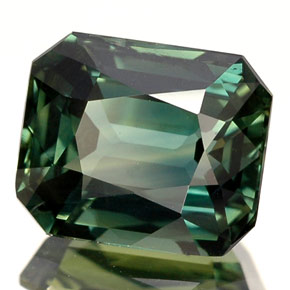 Saphir vert naturelle taille émeraude, 3,03 ct, VS