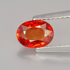 Saphir orange naturelle coupe ovale, 0,99 ct, VS