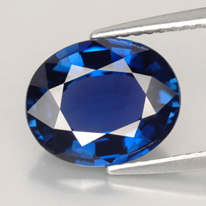 Saphir bleue naturelle coupe ovale, 4,06 ct, VVS