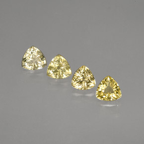 Achetez naturel ct jaune saphir gems, trillion, en provenance tanzanie chez gemselect. en stock, livraison internationale!