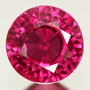 Saphir rose naturelle coupe roude, 0,40 ct, VS