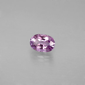 Saphir violet naturelle coupe ovale, 0,77 ct, VVS-VS