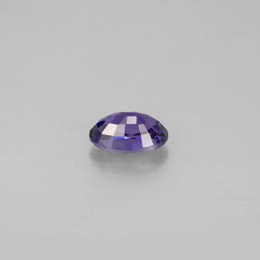 Saphir violet naturelle coupe ovale, 0,65 ct, VVS-VS