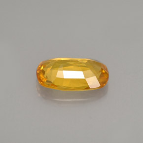 Saphir jaune naturelle coupe ovale, 1,50 ct, VS