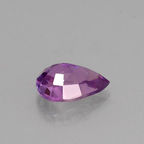 Saphir violet naturelle en forme de poire, 0,54 ct, VVS