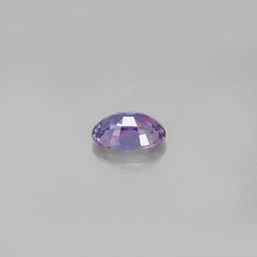Saphir violet naturelle coupe ovale, 0,63 ct, VS