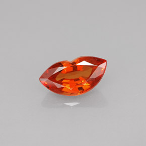 Saphir orange naturelle forme fantaisie, 1,25 ct, VS
