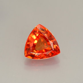 Saphir orange naturelle trillion, 0,99 ct, VVS-VS