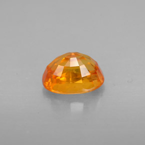 Saphir orange naturelle coupe ovale, 1,50 ct, VS-SI
