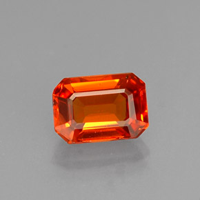 Saphir orange naturelle taille émeraude, 0,77 ct, VS