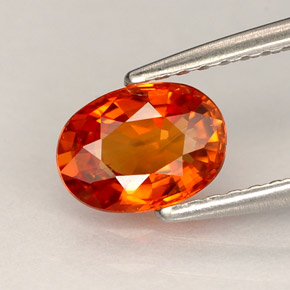 Saphir orange naturelle coupe ovale, 0,97 ct, VS