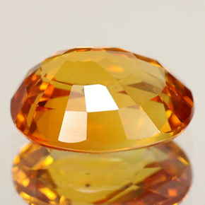 Saphir jaune naturelle coupe ovale, 2,45 ct, VS