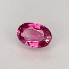 Saphir rose naturelle coupe ovale, 0,64 ct, VVS-VS
