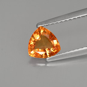 Saphir orange naturelle trillion, 0,87 ct, VS