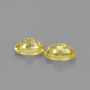 Achetez naturel ct jaune saphir gems, coupe ovale, en provenance sri lanka (ceylan) chez gemselect. en stock, livraison internationale!