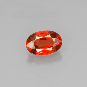 Saphir orange naturelle coupe ovale, 0,76 ct, VS