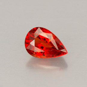 Saphir orange naturelle en forme de poire, 0,65 ct, VS