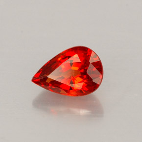 Saphir orange naturelle en forme de poire, 0,65 ct, VS