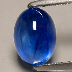 Saphir bleue naturelle transparent, 2,08 ct, transparent / translucide