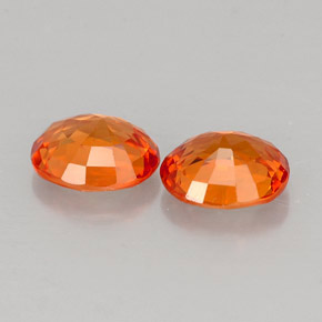Achetez naturel ct orange saphir gems, coupe ovale, en provenance tanzanie (songea) chez gemselect. en stock, livraison internationale!