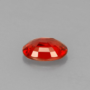 Saphir orange naturelle coupe ovale, 0,60 ct, VS