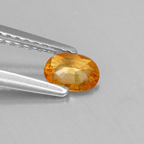 Saphir jaune naturelle coupe ovale, 0,28 ct, VS