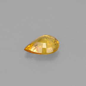 Saphir jaune naturelle en forme de poire, 0,54 ct, VVS