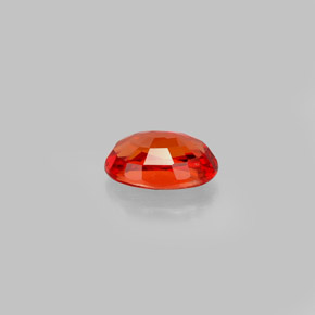 Saphir orange naturelle coupe ovale, 0,68 ct, VVS